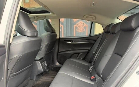 Toyota Camry, 2025 год, 3 880 000 рублей, 10 фотография