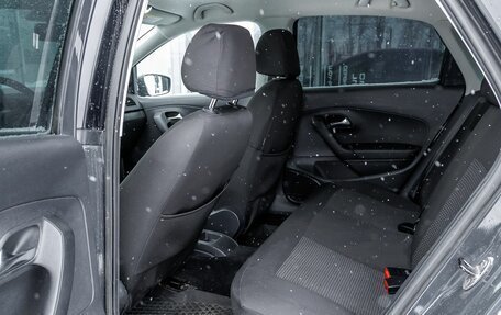 Volkswagen Polo VI (EU Market), 2013 год, 727 700 рублей, 26 фотография