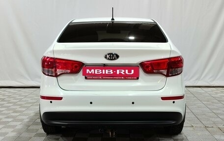 KIA Rio III рестайлинг, 2015 год, 1 100 000 рублей, 6 фотография