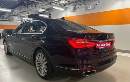 BMW 7 серия, 2018 год, 2 951 000 рублей, 6 фотография