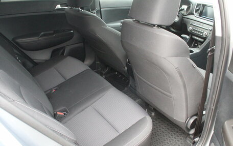 KIA Sportage IV рестайлинг, 2019 год, 2 400 000 рублей, 22 фотография