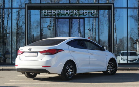 Hyundai Elantra V, 2015 год, 1 295 000 рублей, 3 фотография