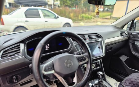 Volkswagen Tiguan II, 2022 год, 3 100 000 рублей, 7 фотография