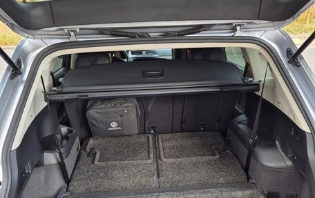 Volkswagen Tiguan II, 2022 год, 3 100 000 рублей, 19 фотография