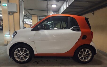 Smart Fortwo III, 2018 год, 1 280 000 рублей, 2 фотография