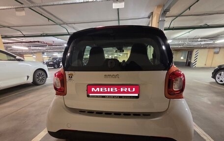 Smart Fortwo III, 2018 год, 1 280 000 рублей, 4 фотография