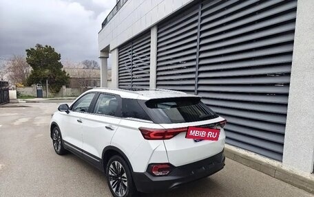 FAW Bestune T77, 2023 год, 1 799 000 рублей, 2 фотография