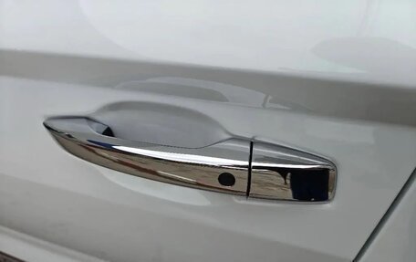 FAW Bestune T77, 2023 год, 1 799 000 рублей, 17 фотография