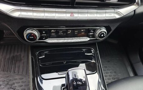 FAW Bestune T77, 2023 год, 1 799 000 рублей, 28 фотография