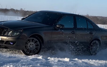 Mercedes-Benz E-Класс, 2007 год, 1 580 000 рублей, 8 фотография