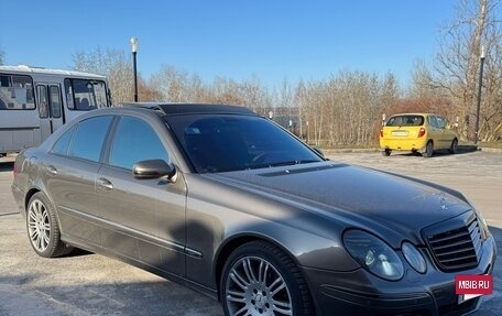 Mercedes-Benz E-Класс, 2007 год, 1 580 000 рублей, 6 фотография