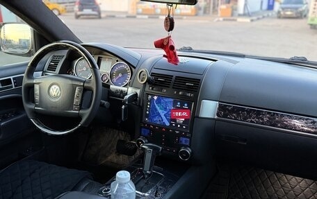 Volkswagen Touareg III, 2006 год, 1 450 000 рублей, 8 фотография