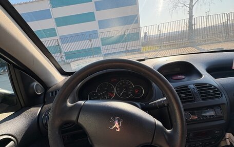 Peugeot 206, 2004 год, 200 000 рублей, 9 фотография