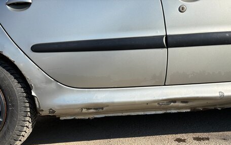 Peugeot 206, 2004 год, 200 000 рублей, 15 фотография