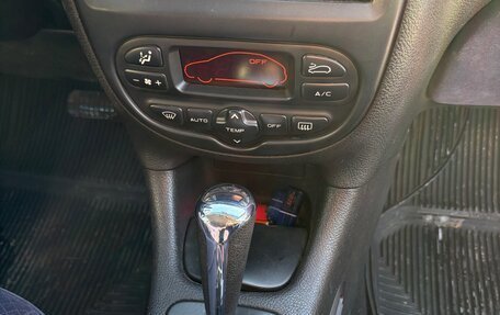 Peugeot 206, 2004 год, 200 000 рублей, 16 фотография