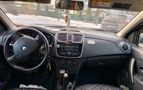 Renault Logan I, 2014 год, 590 000 рублей, 10 фотография