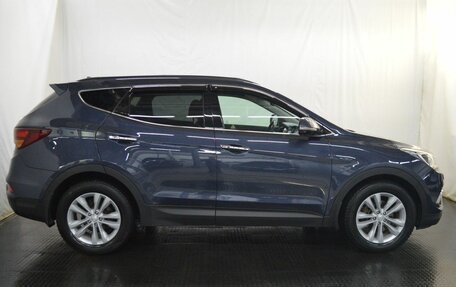 Hyundai Santa Fe III рестайлинг, 2018 год, 2 556 000 рублей, 4 фотография