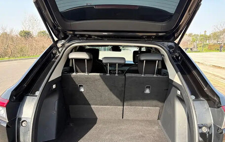 Honda Vezel, 2023 год, 1 700 555 рублей, 16 фотография