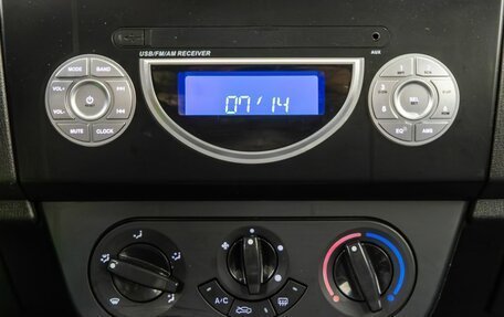 Lifan Smily I (330) рестайлинг, 2013 год, 488 000 рублей, 24 фотография