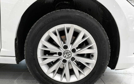 Volkswagen Jetta VII, 2020 год, 1 990 000 рублей, 22 фотография