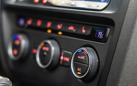 Volkswagen Jetta VI, 2014 год, 1 238 000 рублей, 36 фотография