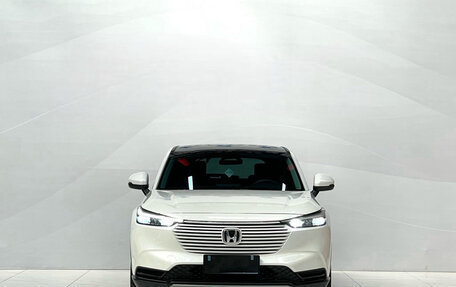 Honda Vezel, 2023 год, 2 230 000 рублей, 4 фотография