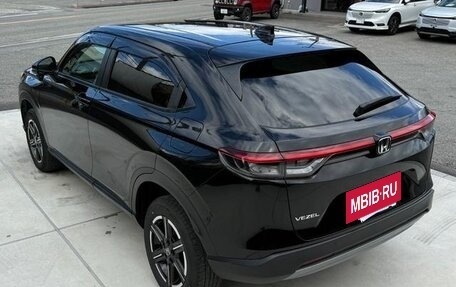 Honda Vezel, 2023 год, 1 660 000 рублей, 6 фотография