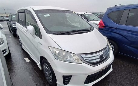 Honda Freed I, 2014 год, 800 000 рублей, 1 фотография