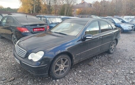 Mercedes-Benz C-Класс, 2004 год, 414 000 рублей, 1 фотография