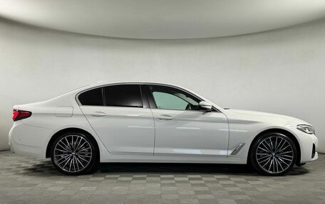 BMW 5 серия, 2022 год, 4 799 000 рублей, 4 фотография