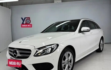 Mercedes-Benz C-Класс, 2018 год, 1 900 000 рублей, 1 фотография