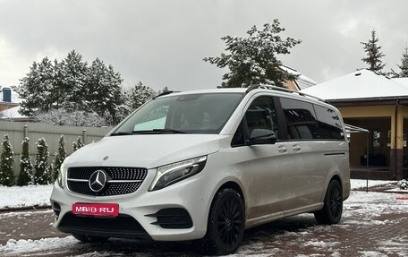 Mercedes-Benz V-Класс, 2021 год, 6 800 000 рублей, 1 фотография