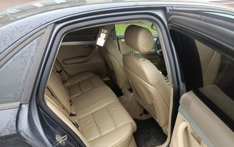 Audi A4, 2002 год, 420 000 рублей, 4 фотография