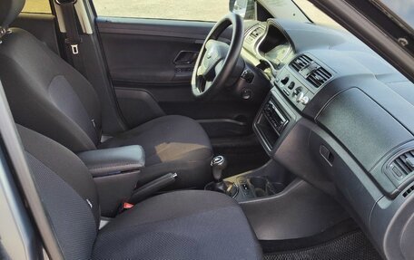 Skoda Fabia II, 2012 год, 550 000 рублей, 10 фотография