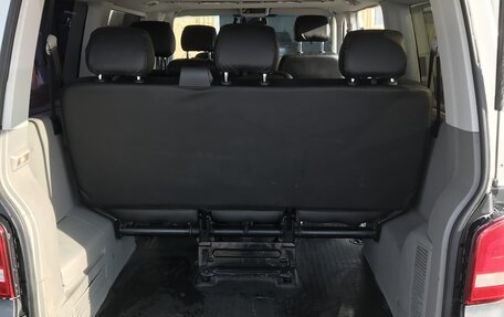 Volkswagen Caravelle T5, 2013 год, 1 275 000 рублей, 10 фотография