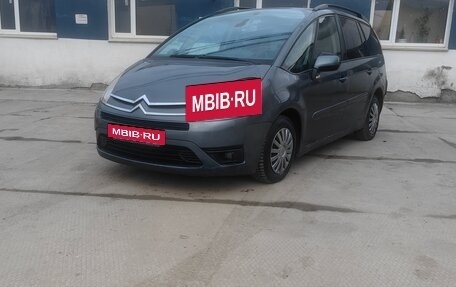 Citroen C4 Picasso II рестайлинг, 2007 год, 420 000 рублей, 2 фотография