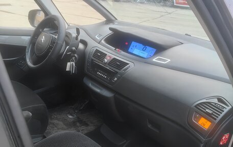 Citroen C4 Picasso II рестайлинг, 2007 год, 420 000 рублей, 10 фотография