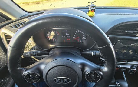KIA Soul III, 2020 год, 2 150 000 рублей, 17 фотография