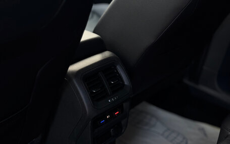 Volkswagen Tiguan II, 2021 год, 3 500 000 рублей, 7 фотография