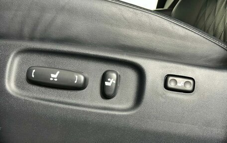 Toyota Land Cruiser 200, 2017 год, 7 399 000 рублей, 19 фотография