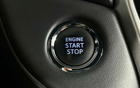 Toyota Land Cruiser 200, 2017 год, 7 399 000 рублей, 25 фотография