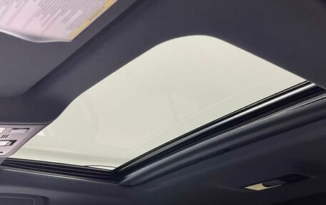 Toyota Land Cruiser 200, 2017 год, 7 399 000 рублей, 26 фотография