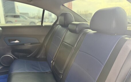 Chevrolet Cruze II, 2011 год, 749 000 рублей, 11 фотография