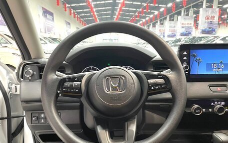 Honda Vezel, 2023 год, 2 110 000 рублей, 8 фотография