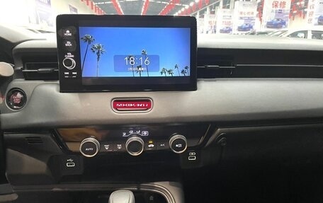 Honda Vezel, 2023 год, 2 110 000 рублей, 11 фотография