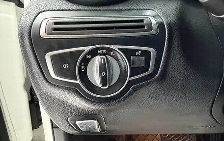 Mercedes-Benz C-Класс, 2018 год, 1 900 000 рублей, 17 фотография