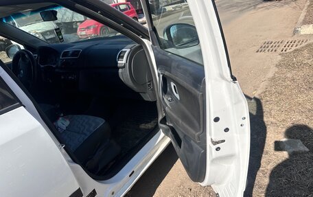 Skoda Fabia II, 2009 год, 310 000 рублей, 14 фотография