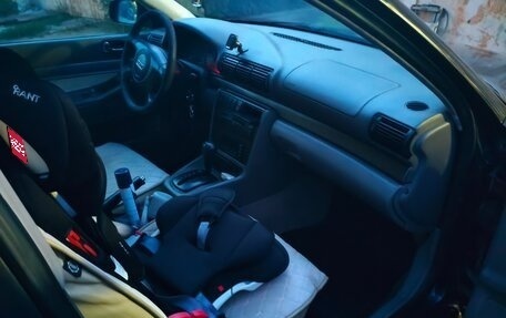 Audi A4, 1998 год, 290 000 рублей, 3 фотография