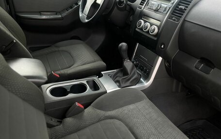 Nissan Pathfinder, 2011 год, 1 390 000 рублей, 13 фотография