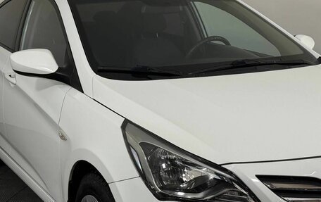 Hyundai Solaris II рестайлинг, 2015 год, 1 040 000 рублей, 17 фотография